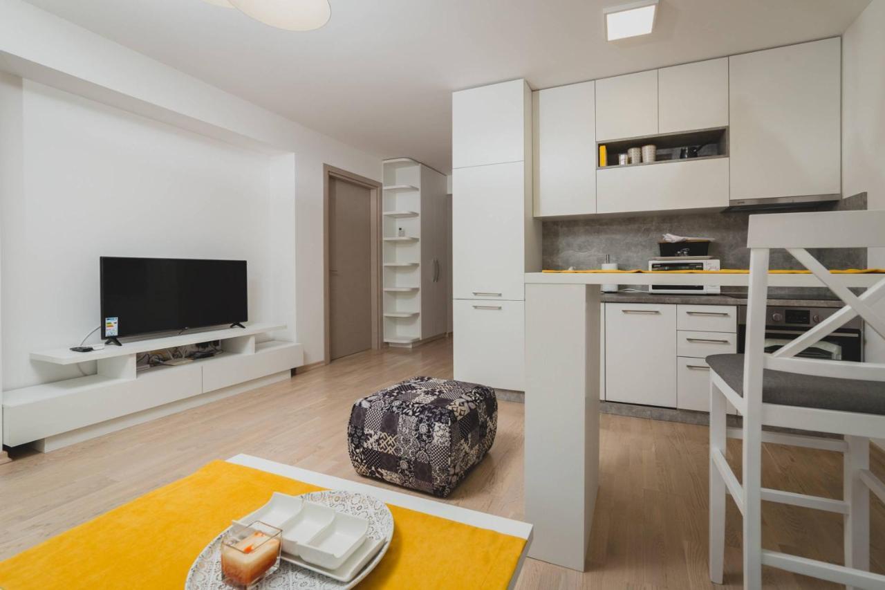 Apartments Krug Budva Exterior photo